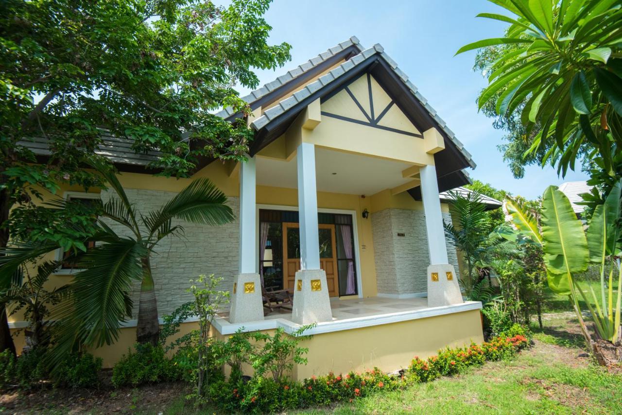Baan Talay See Cream Resort Szamutszongkhram Kültér fotó